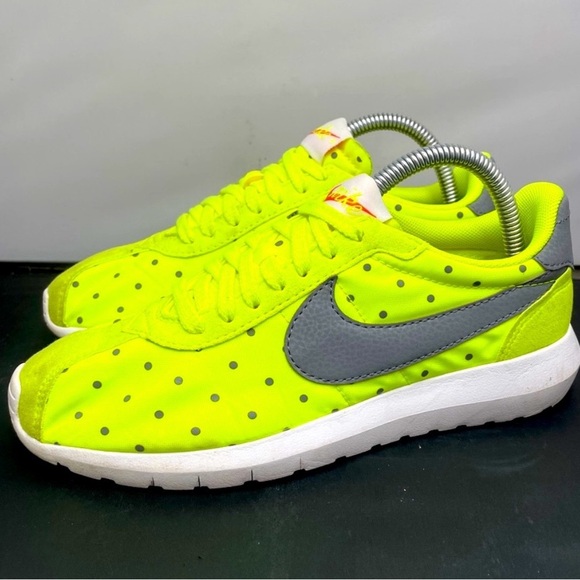 Nike Running Rare Yellow Dots Lifestyle Shoes Womens Size 7 Light Use Fast Ship - Picture 12 of 12